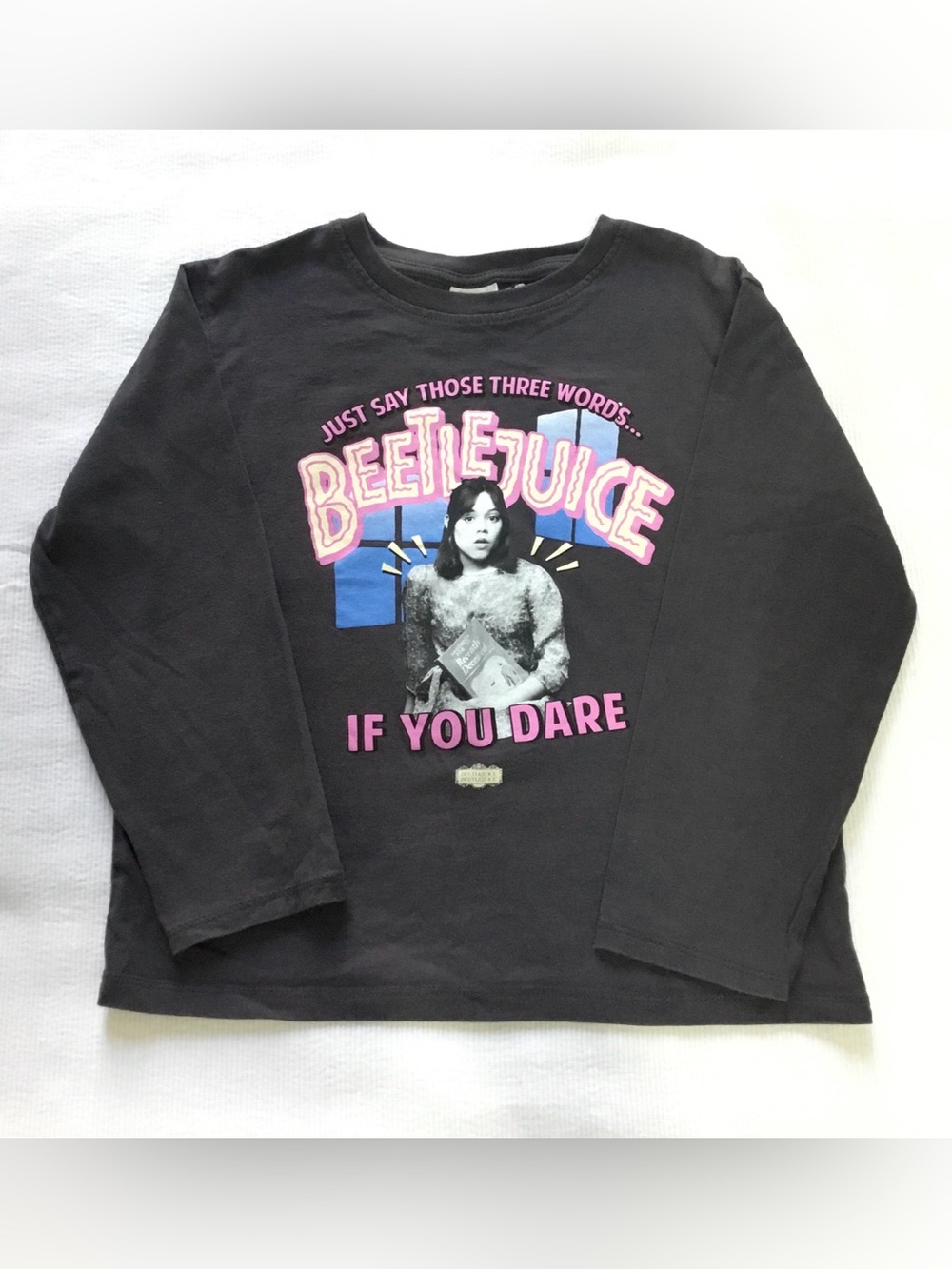 Girls Zara Beetlejuice Graphic Black Long Sleeve Tee - Pink Logo - M402